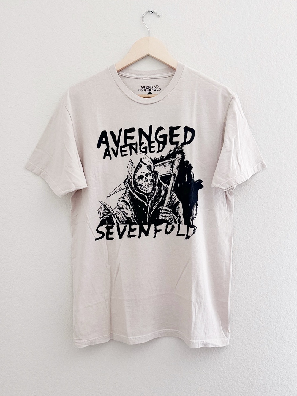 NEW Avenged Sevenfold Graphic Band Tee